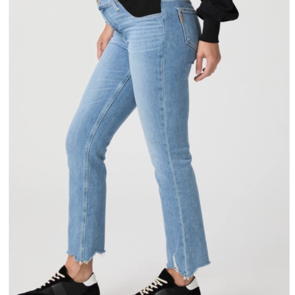 Paige - Cindy Maternity Jean - Picture 3 of 8